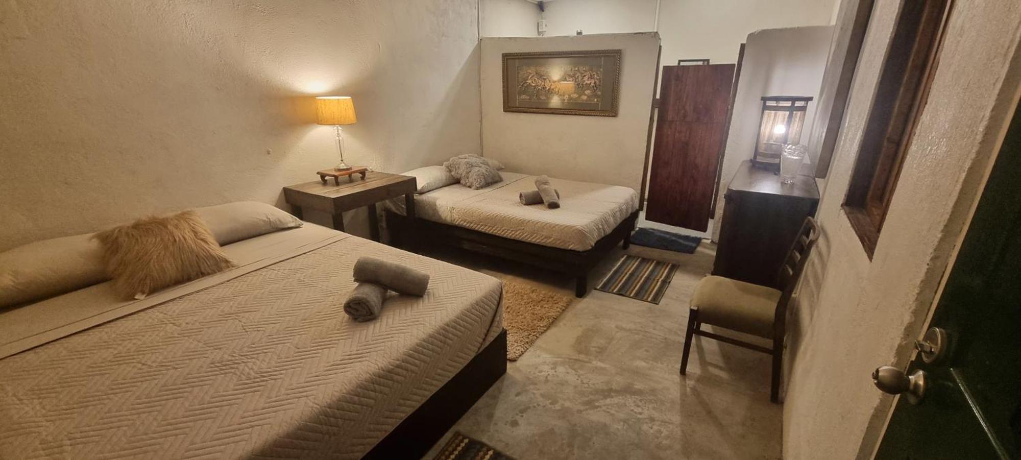Marius B&B & Hostel Silang Ngoại thất bức ảnh
