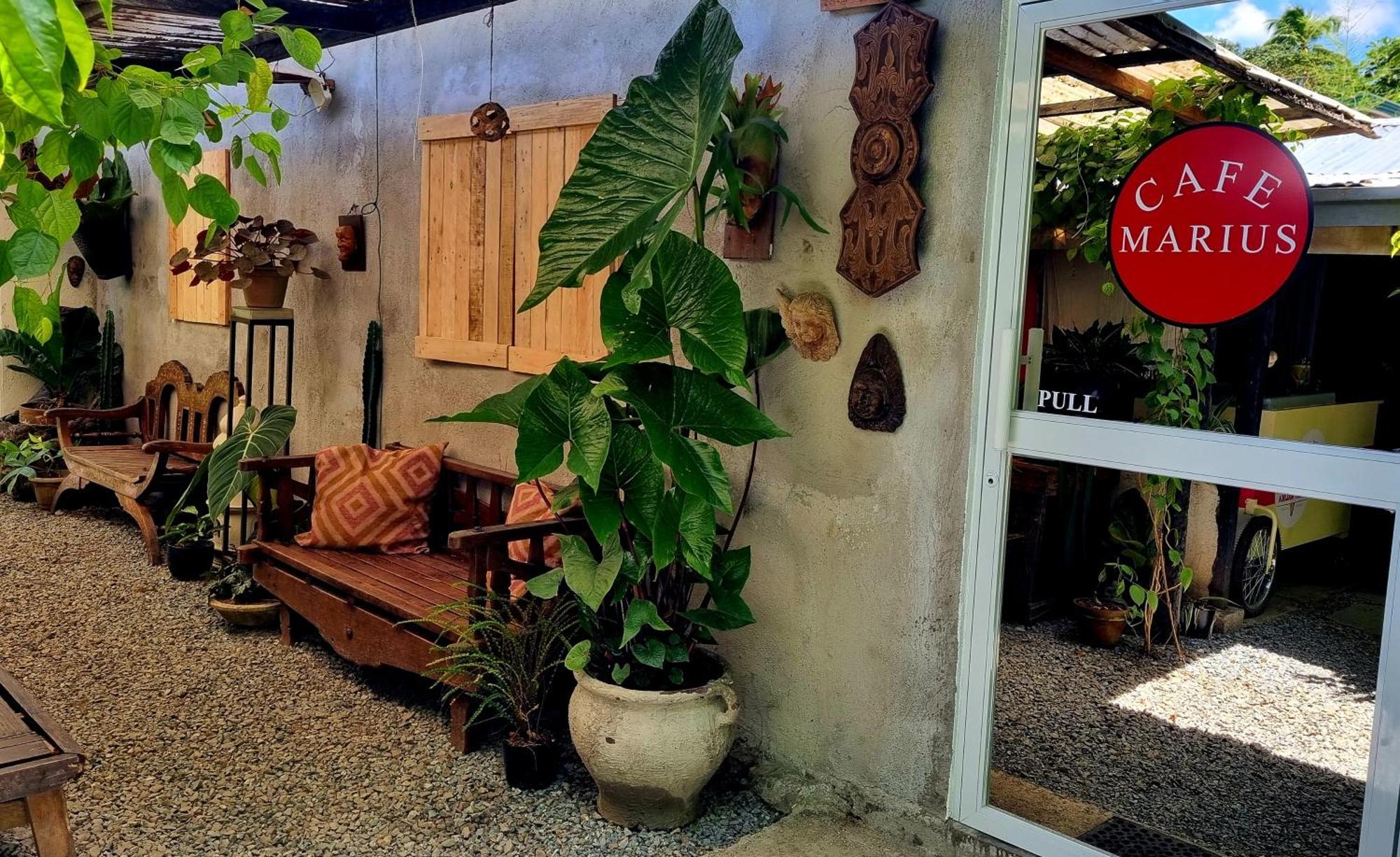 Marius B&B & Hostel Silang Ngoại thất bức ảnh