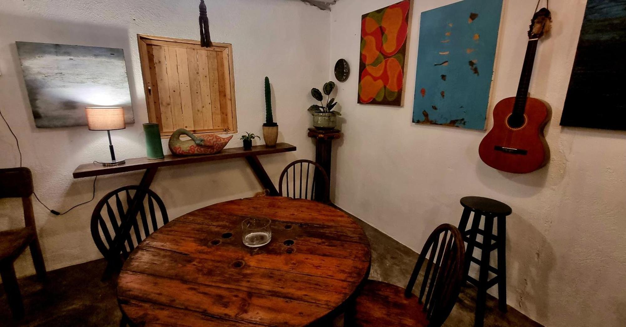 Marius B&B & Hostel Silang Ngoại thất bức ảnh