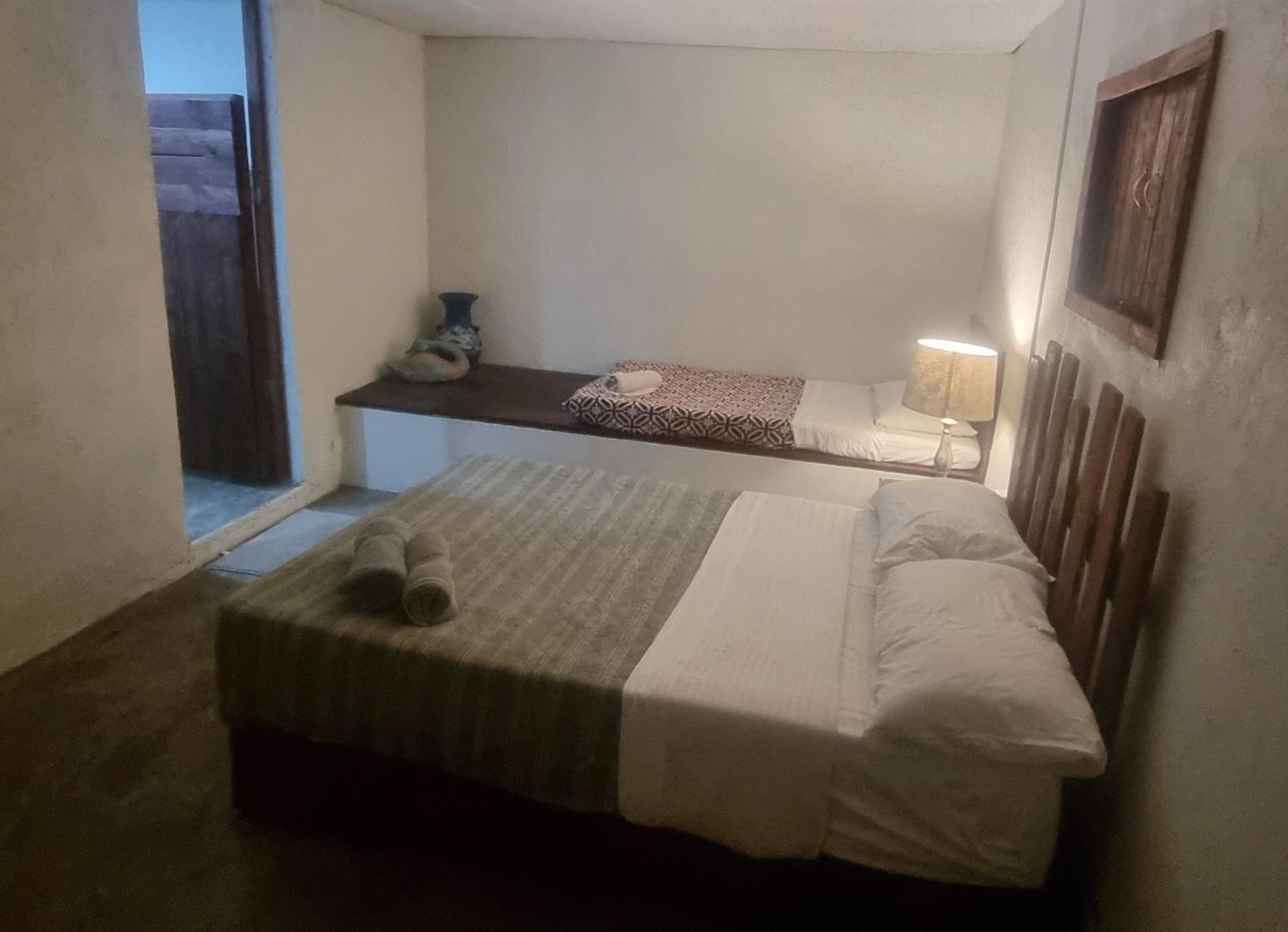 Marius B&B & Hostel Silang Ngoại thất bức ảnh