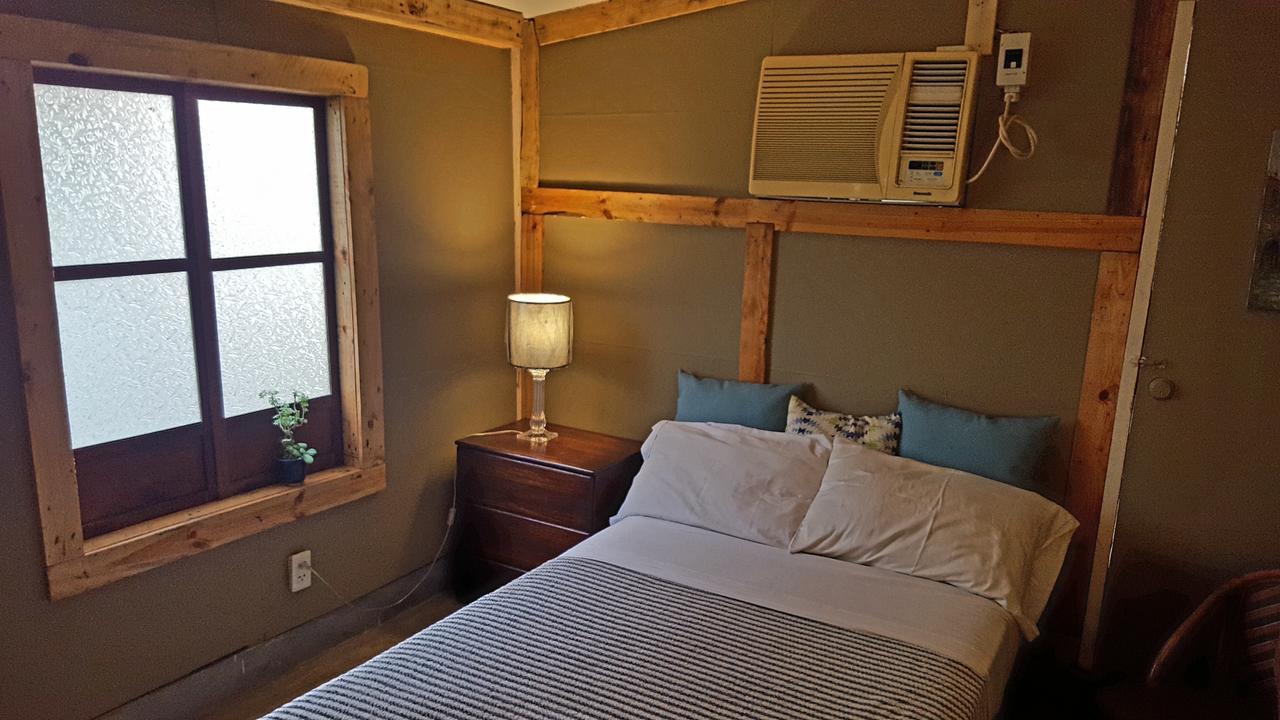 Marius B&B & Hostel Silang Ngoại thất bức ảnh