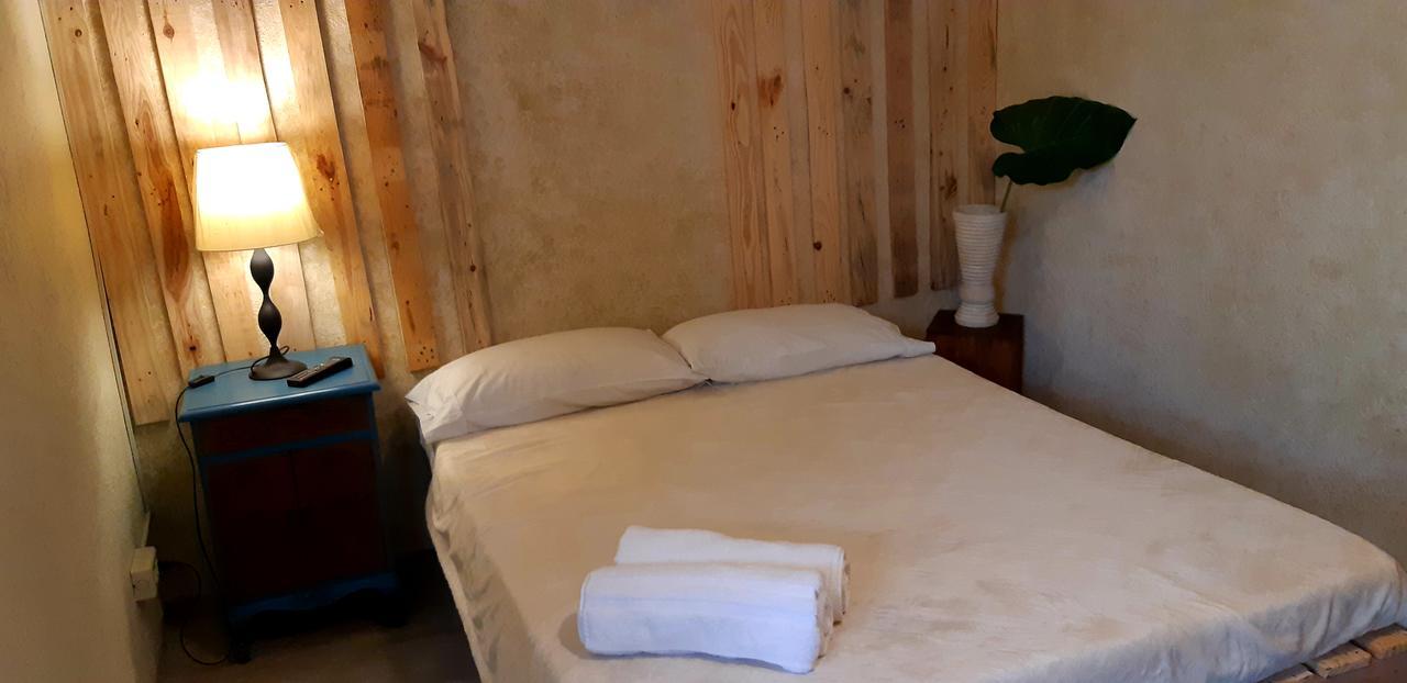 Marius B&B & Hostel Silang Ngoại thất bức ảnh