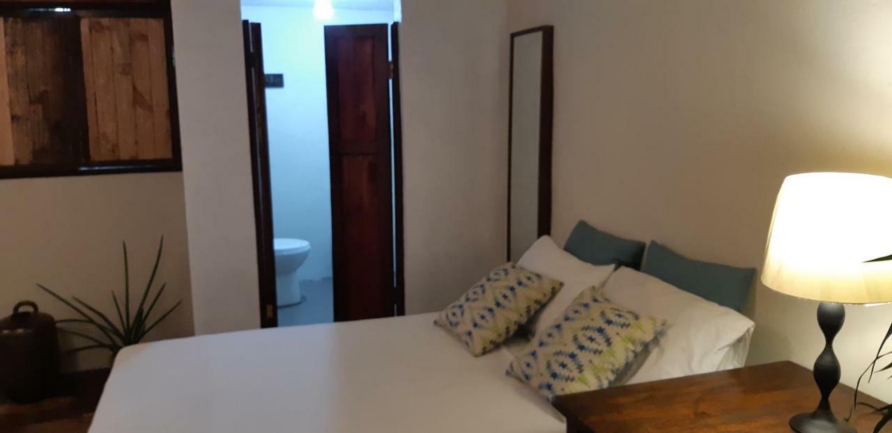 Marius B&B & Hostel Silang Ngoại thất bức ảnh
